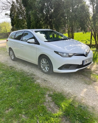 Toyota Auris cena 43500 przebieg: 151026, rok produkcji 2017 z Gościno małe 106